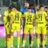 18 مليون درهم دعما استثنائيا للمغرب الفاسي بعد تتويجه بلقب البطولة